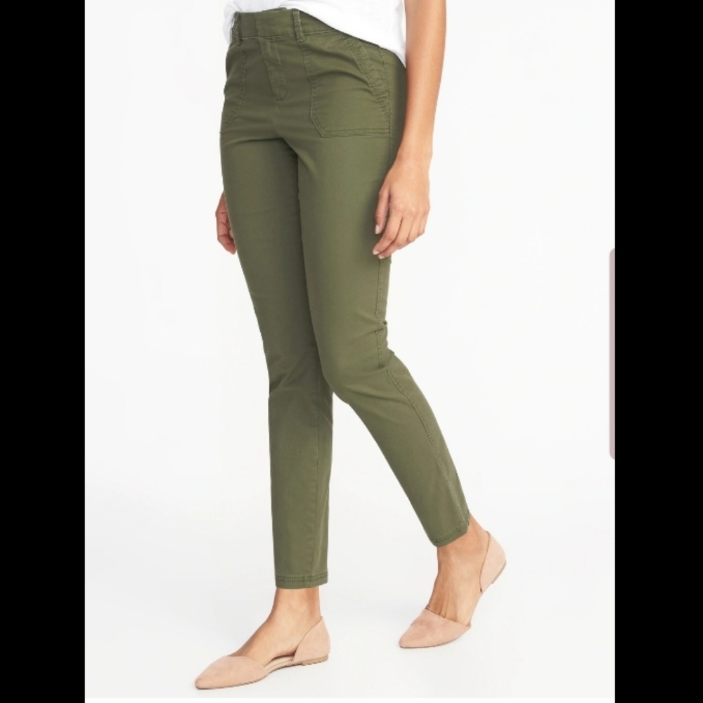 Old Navy Pixie Chino Dress Pants